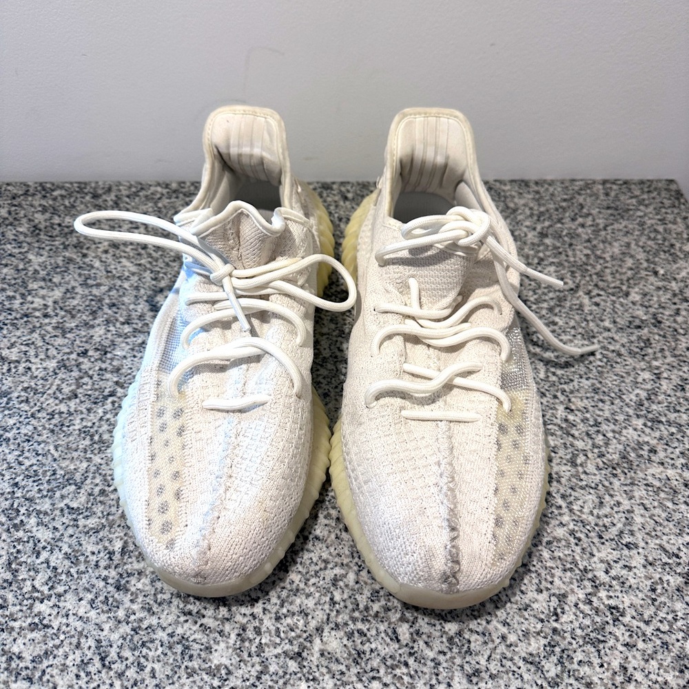 YEEZY BOOST 350 bone